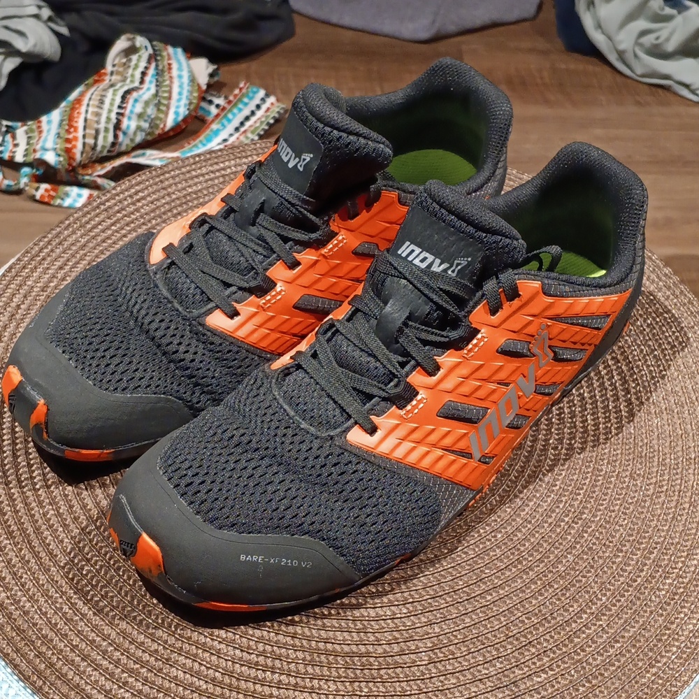 INOV-8 BARE-XF 210 V2 SNEAKERS UNISEX